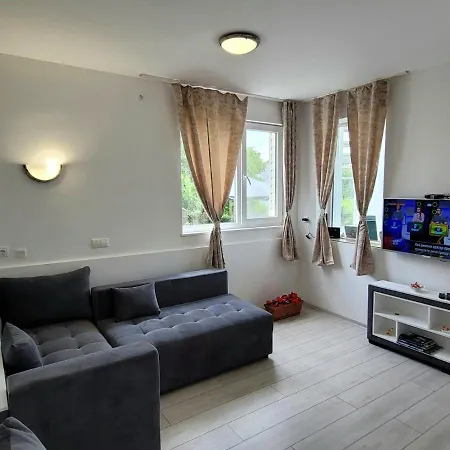 Pensionat виктория Chehlare